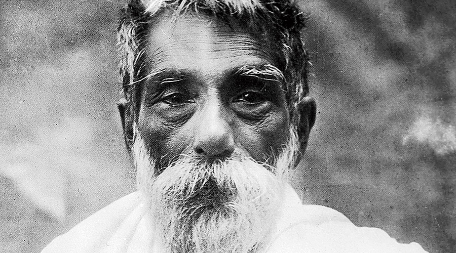 Prafulla Chandra Ray, un chimiste, éducateur, historien et philanthrope indien.